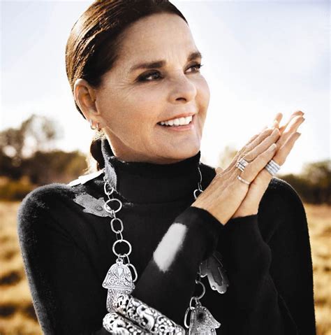 where is ali macgraw today